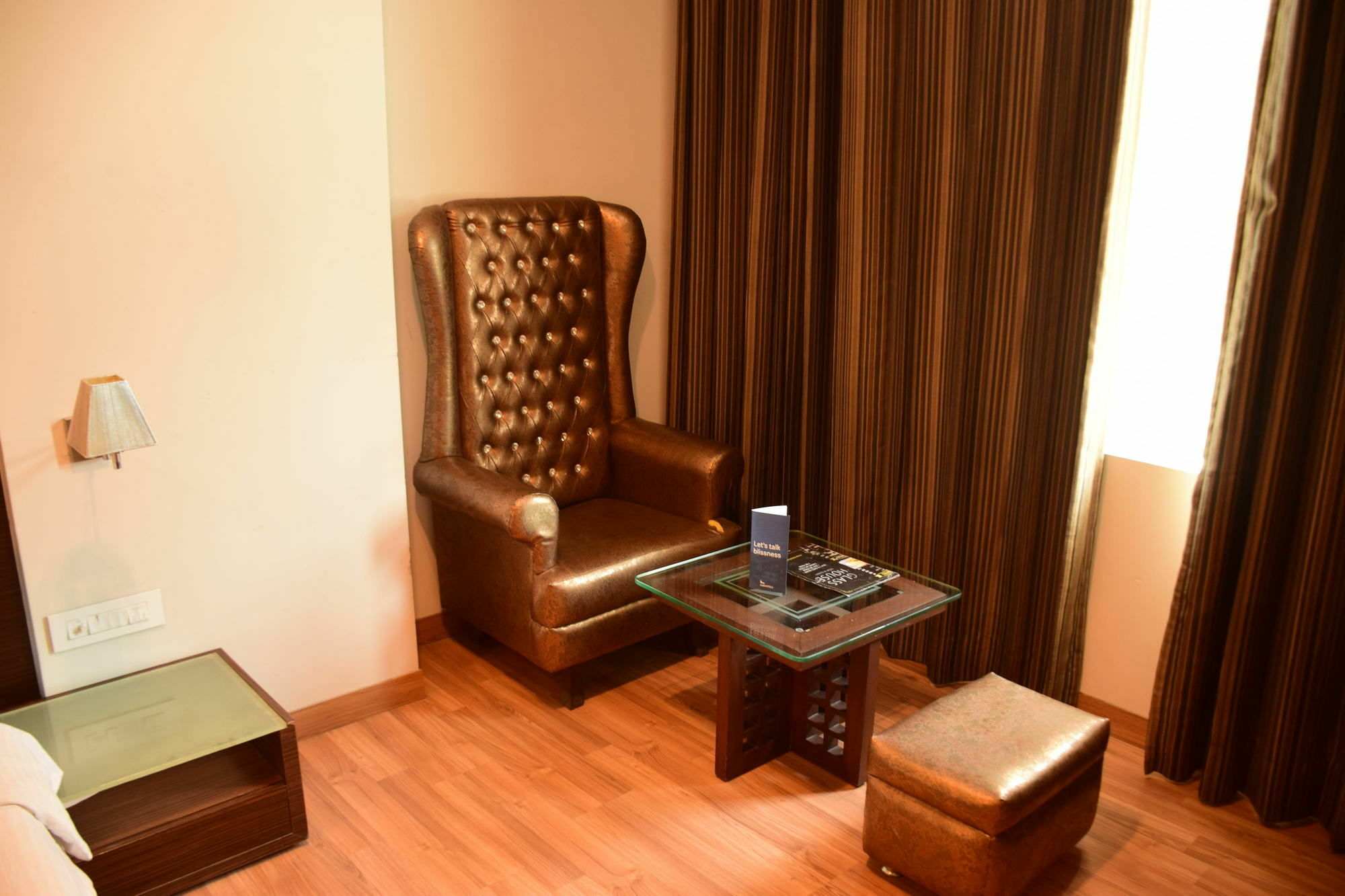 אמריצר Fabhotel Prudent מראה חיצוני תמונה
