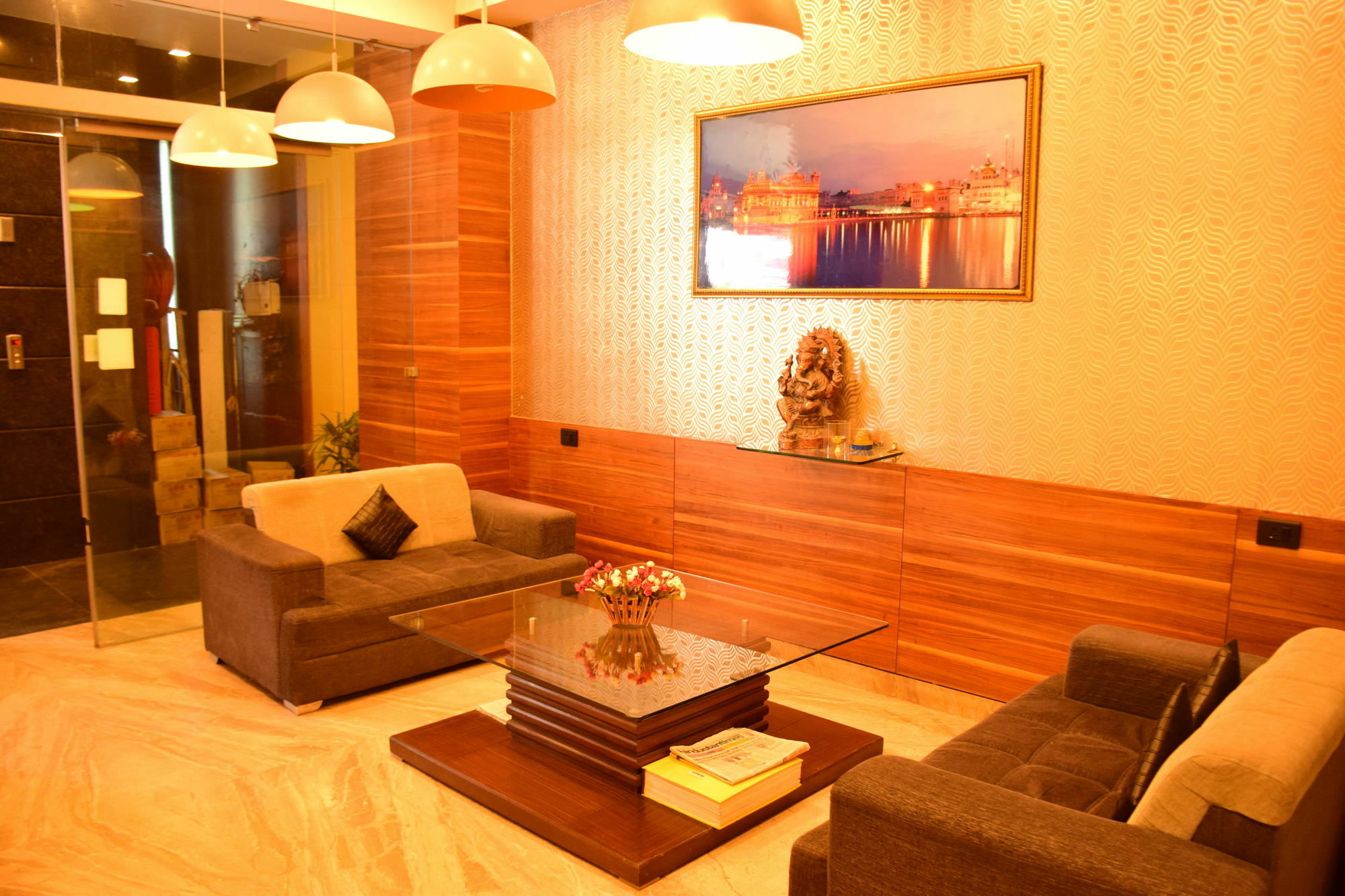אמריצר Fabhotel Prudent מראה חיצוני תמונה