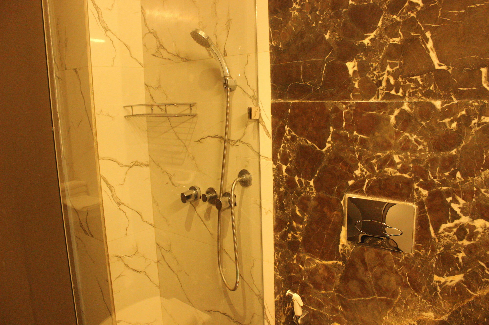 אמריצר Fabhotel Prudent מראה חיצוני תמונה